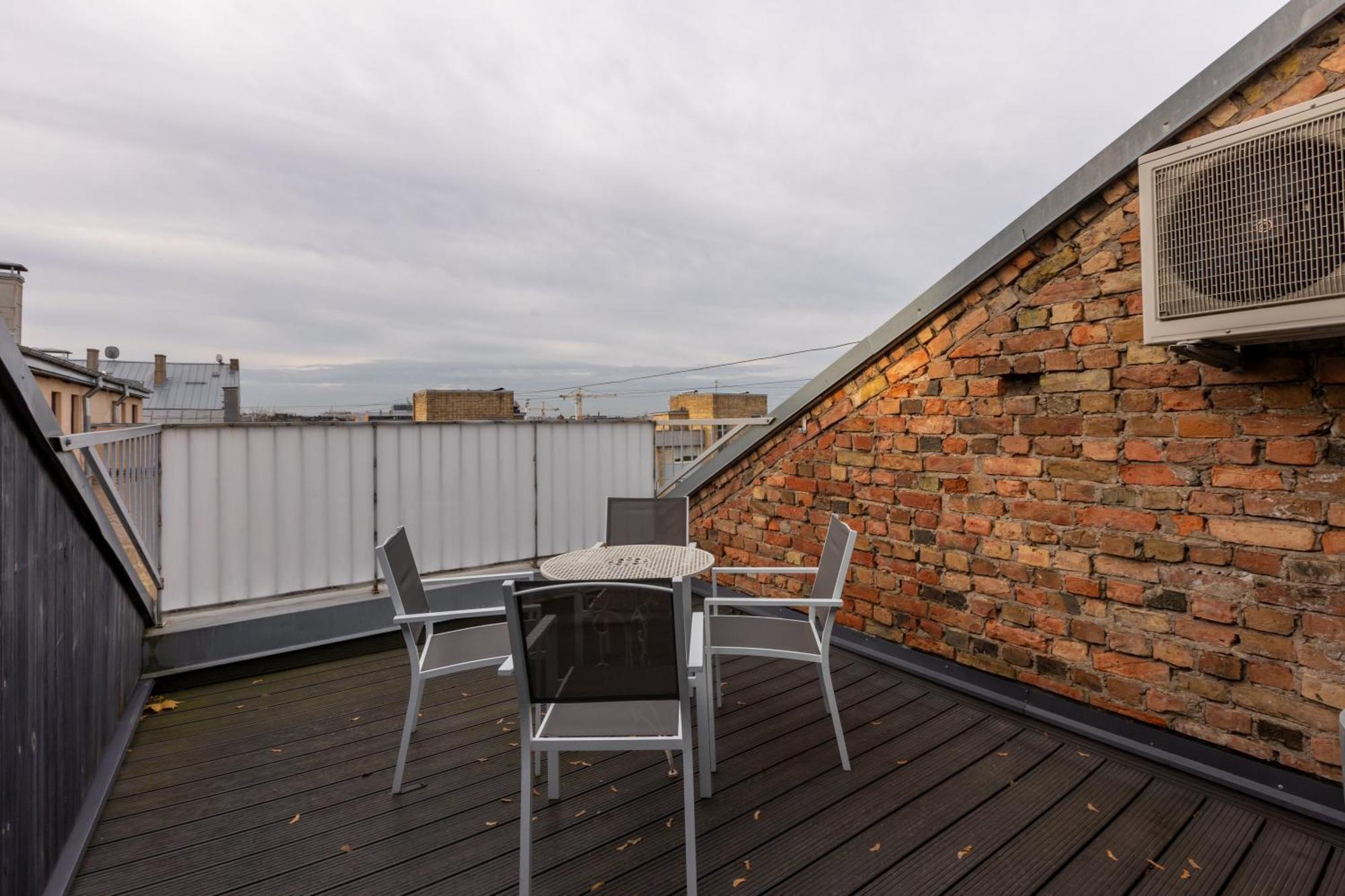 Penthouse Apartment With Terrace Riga Ngoại thất bức ảnh