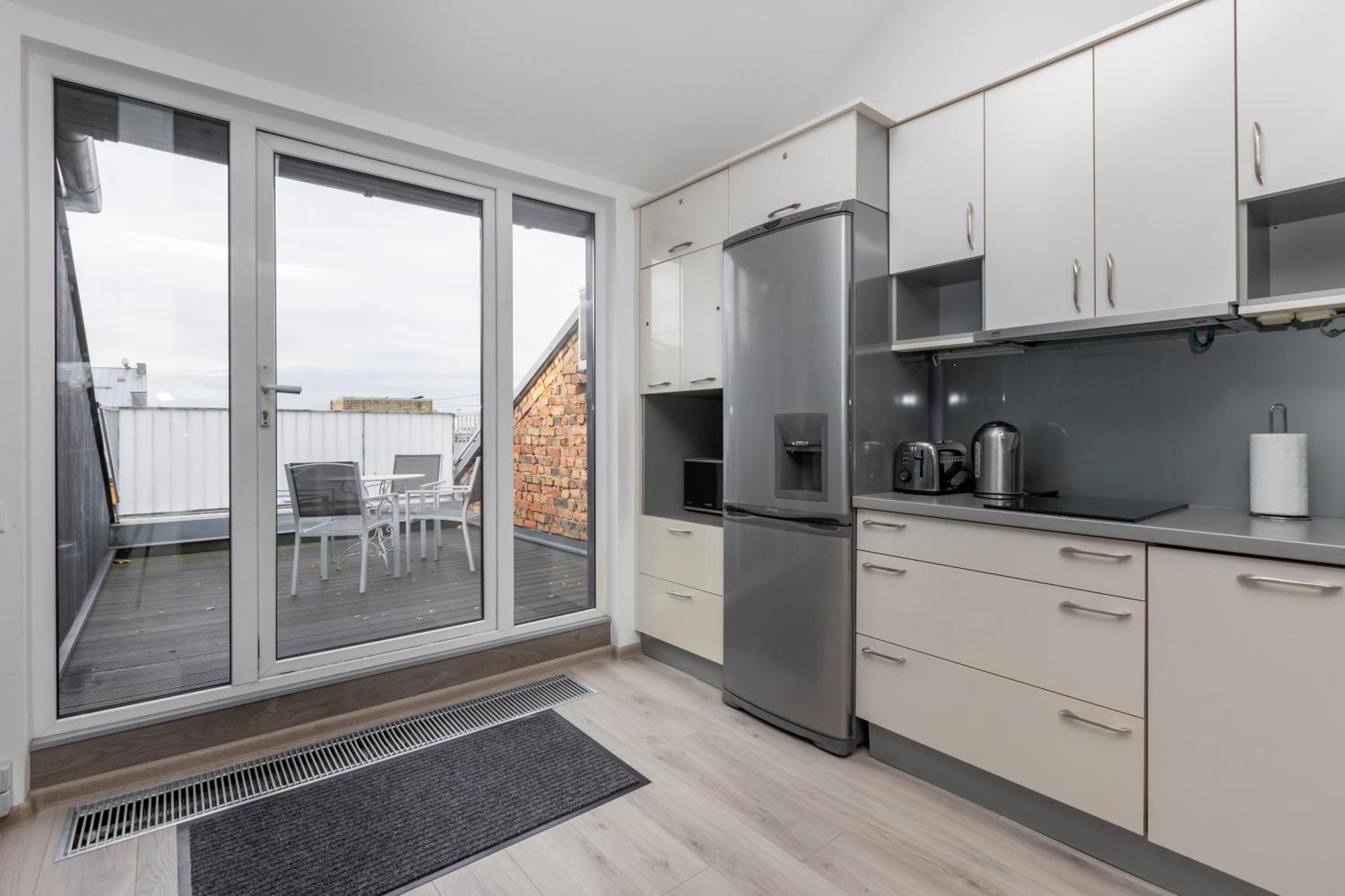 Penthouse Apartment With Terrace Riga Ngoại thất bức ảnh